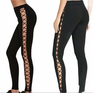 Fenty x puma by Rihanna black lace up leggings size medium